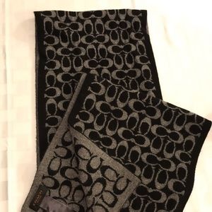 Coach wool blend scarf